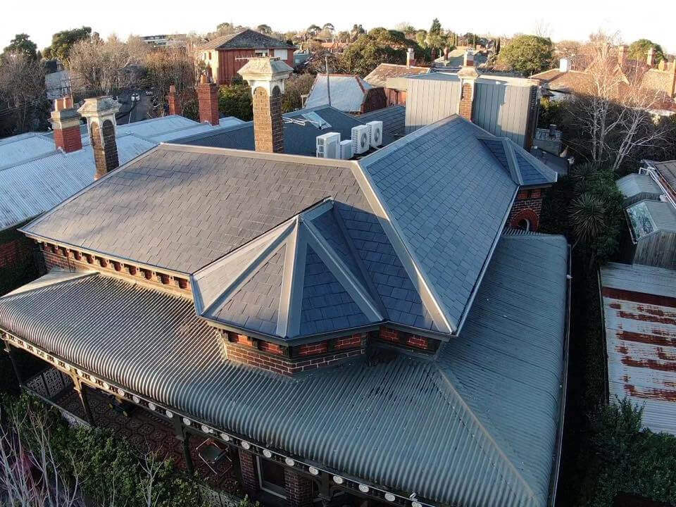 roof cleaning and painting Melbourne